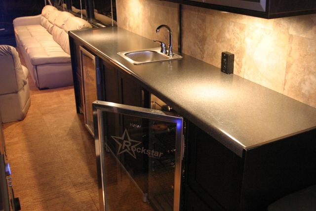 Bar counter with sink and the star logo